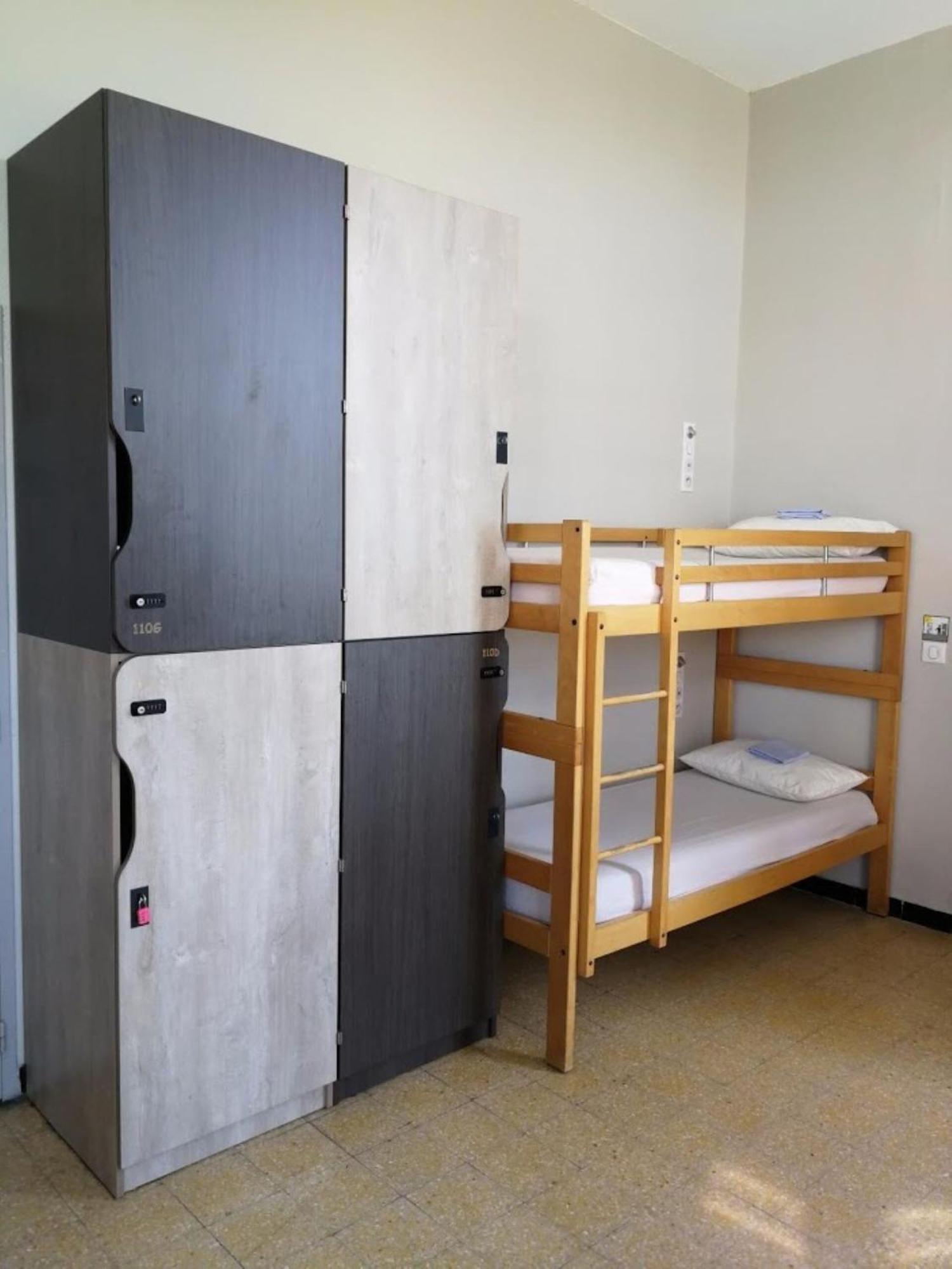 Hi Bois-luzy Auberge de jeunesse Marseille